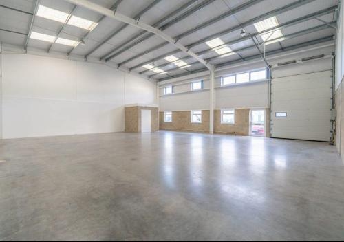 units 10C,10D,10E, Solent Trade Park, Solent Road, Havant, PO9