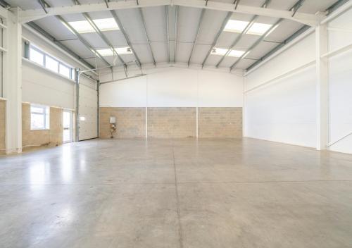 units 10C,10D,10E, Solent Trade Park, Solent Road, Havant, PO9
