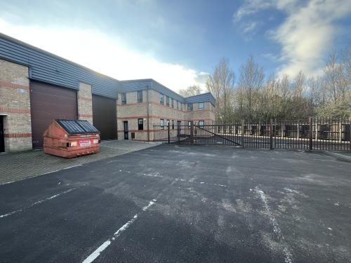 Units 10 & 11 Stepnell Reach, Blandford Road, Poole, BH16