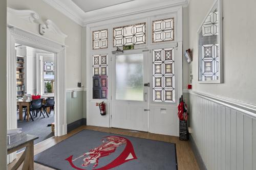 St Christopher's School, 33 New Church Road, Hove, BN3