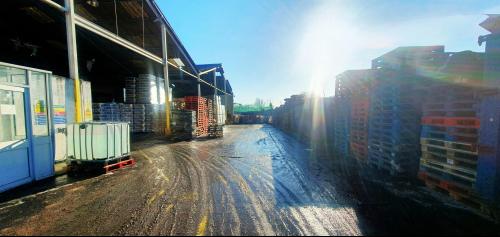 Warehouse 2B, Rippleside Commercial Estate, Ripple Road, Barking, IG11