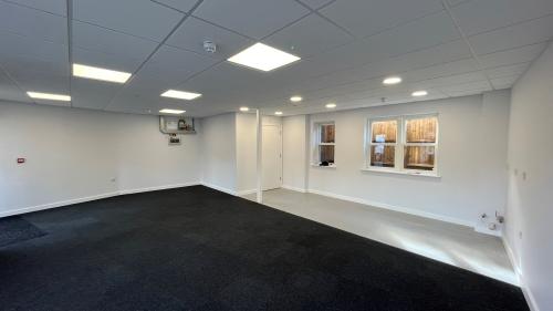 6&10, Moxon Street, Barnet, EN5