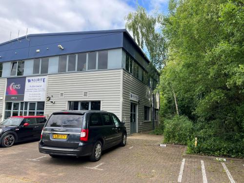 Unit 7, Chancerygate Business Centre, Twyford, RG10