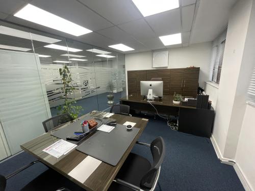 1 Thames Court, 2 Richfield Avenue, Reading, RG1