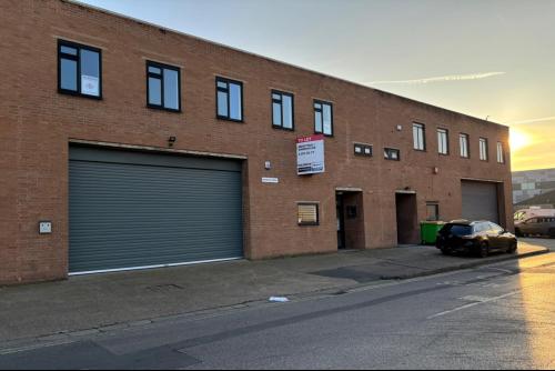 Units 209-210, Westminster Industrial Estate, Westfield Street, Woolwich, London, SE18