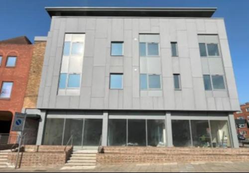 Unit 3 Austin House, Bridge Street, Hitchin, SG5