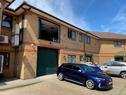 7, Sovereign Business Centre, Stockingswater Lane, Enfield, EN3