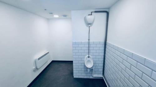 Unit C, 16 Andre Street, Hackney, London, E8