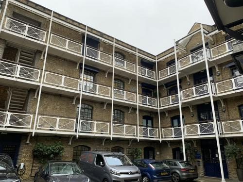 Suites 8-9 Waterloo Court, Theed Street, Waterloo, London, SE1