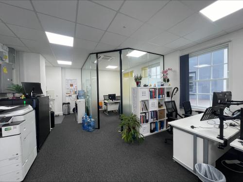 10 Hanningtons Estate, Hanningtons Lane, Brighton, BN1