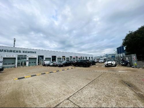 Unit 3 Chartwell Business Centre, Lancing Business Park, 42 Chartwell Road, Lancing, BN15