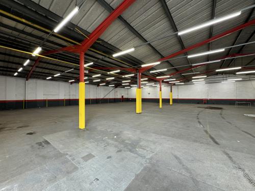 Unit 2, Bakewell Road, Loughborough, LE11
