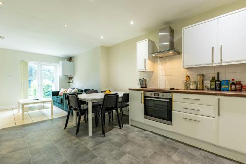 14 Charter Avenue, Canley, Coventry, CV4