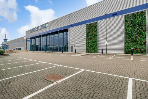 Unit 2-Thames Unit 2 Thames Gateway Park, Gateway Park, Dagenham, RM9