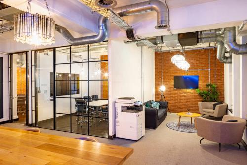 The Space, 235 High Holborn, Holborn, London, WC1V