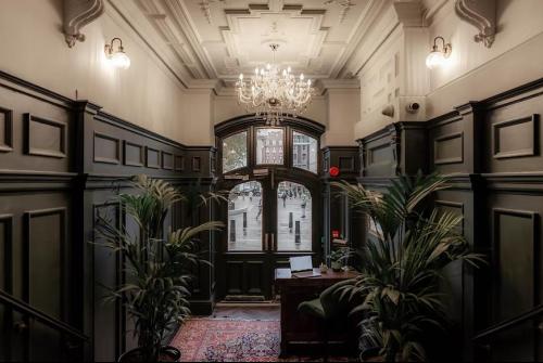 15 Hanover Square, Mayfair, London, W1S