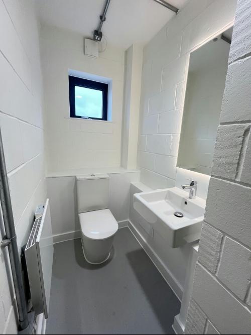Unit 21, Ashford Industrial Estate, Shield Drive, Feltham, TW15