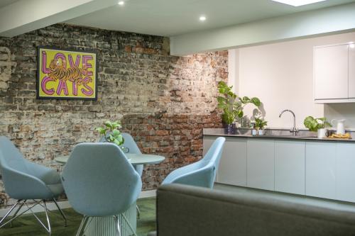 Bridge Street Studios, 62 Bridge Street, Manchester, M3