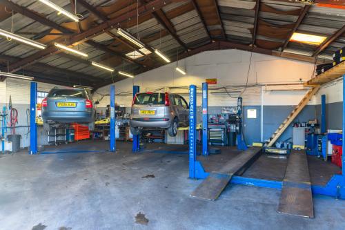 Units A B & C, Stratford Road, Wolverton, Milton Keynes, MK12