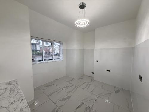 505 Buxton Road, Great Moor, Stockport, SK2