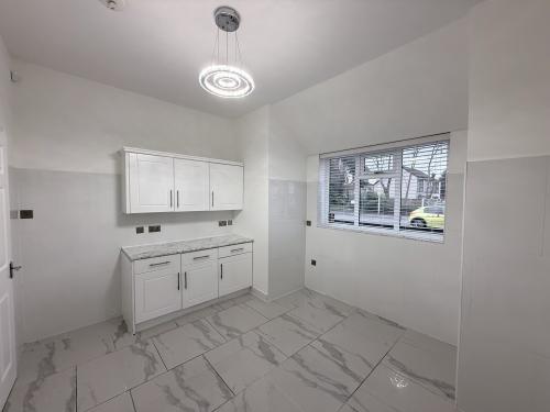 505 Buxton Road, Great Moor, Stockport, SK2