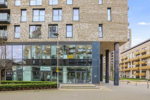 Unit G-H Cadmus Court, Seafarer Way, Surrey Docks, London, SE16