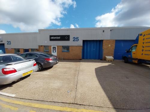 Unit 25, Silverwing Industrial Estate, Horatius Way, Croydon, CR0