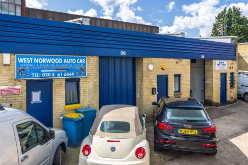 Unit 7, Barratt Industrial Park, Beadman Street, West Norwood, London, SE27