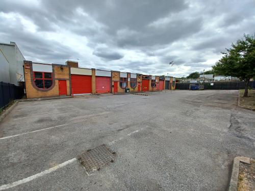Unit C2, Connaught Business Centre, Malham Road, Forest Hill, London, SE23