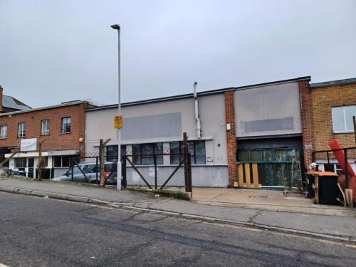 Unit D, Roebuck Road, Chessington, KT9