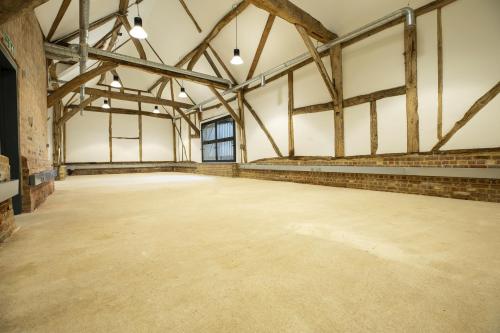 Orchard Barn Manor Farm Barns, Hughenden Manor Estate, Coates Lane, High Wycombe, HP13