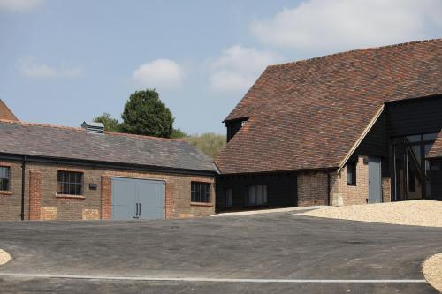 Manor Farm Barns, Hughenden Manor Estate, Coates Lane, High Wycombe, HP13