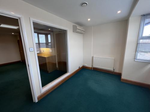 Suite 6 Kensworth Gate 200-204, High Street South, Dunstable, LU6
