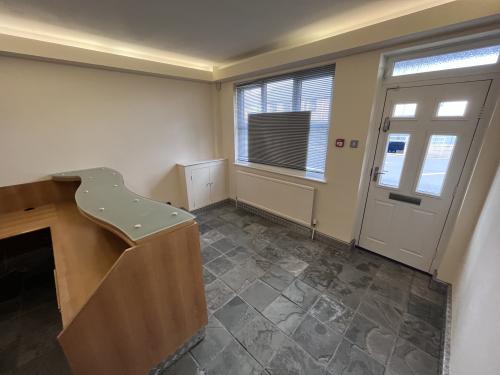 Suite 6 Kensworth Gate 200-204, High Street South, Dunstable, LU6