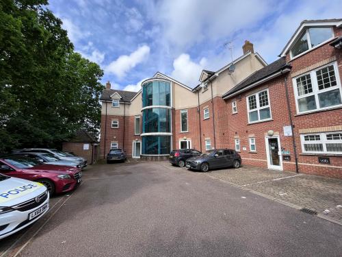 Suite 10 Highfield House, The Hawthorns, Flitwick, MK45