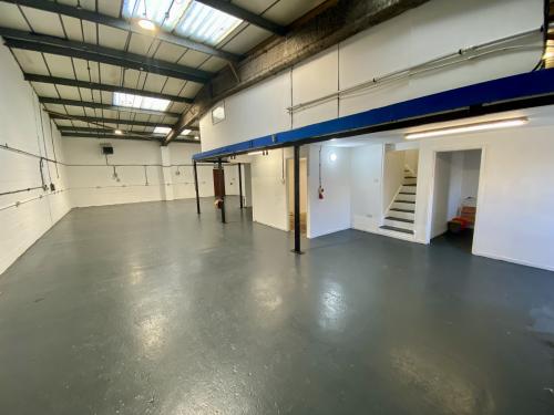 Unit 5, Greenwood Court, Ramridge Road, Luton, LU2