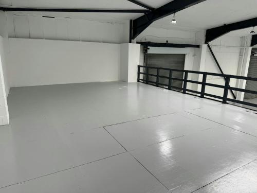 Unit 22 Severnside, Trafford Park, Textilose Road, Manchester, M17