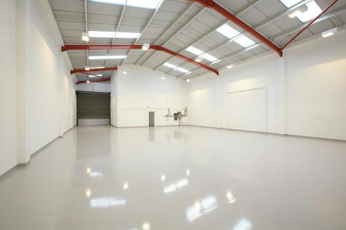 Unit 8, Nimrod Industrial Estate, Nimrod Way, Reading, RG2