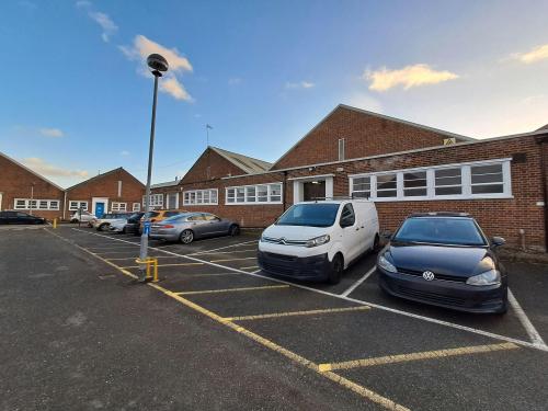 16 & 17 Tewin Court, Welwyn Garden City, AL7