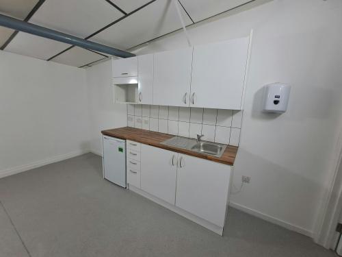 Unit 3, Executive Park, St. Albans, AL1