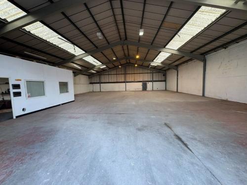 Unit 2, Lowmoor Road Industrial Estate, Cross Drive, Kirkby In Ashfield, NG17