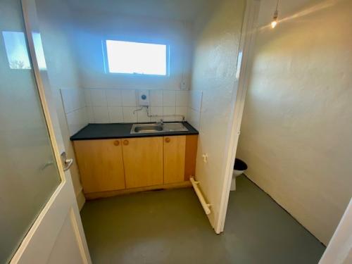 Unit 2, Studland Industrial Estate, Ball Hill, Newbury, RG20