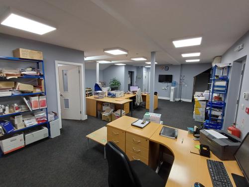 2C Florence Avenue, Enfield, EN2