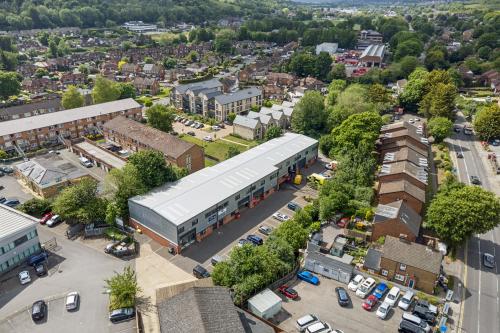 Unit B, Loudwater Mill Business Centre, Station Road, High Wycombe, HP10