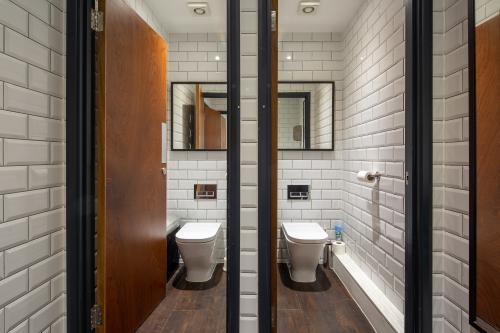 Balfour House, 741 High Road, North Finchley, London, N12