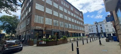 Lower Ground Store Princes House, Brighton, BN1