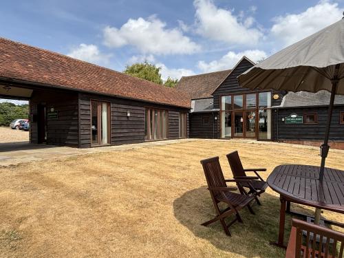 The Bowler Barn,, Frogmore Farm, Bartletts Court, Littlewick Green, Maidenhead, SL6