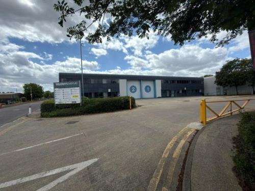 Unit 14, Kendal Court, North Acton, London, W3