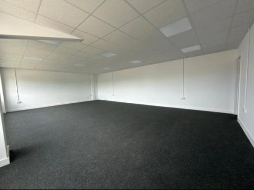 Unit 14, Kendal Court, North Acton, London, W3