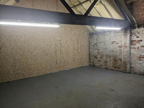 Unit 2 Lone Barn, Shackleford, GU3